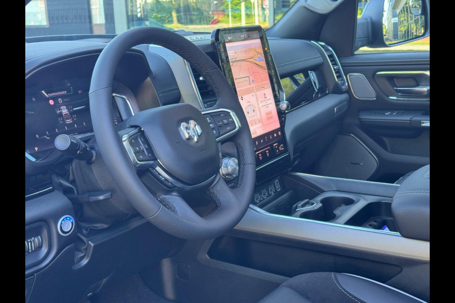 Dodge Ram 1500 2025 Laramie full spec. luchtvering, Pano, pass.scherm