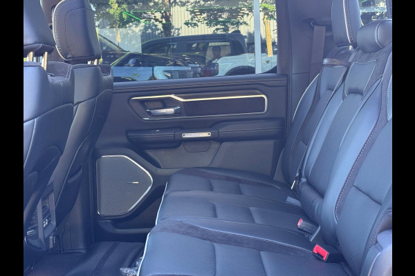 Dodge Ram 1500 2025 Laramie full spec. luchtvering, Pano, pass.scherm