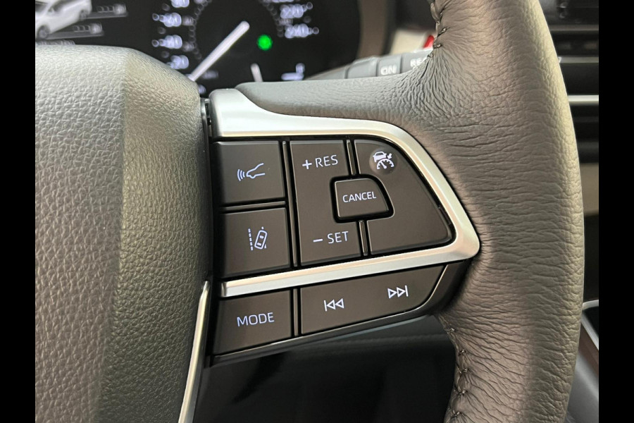 Toyota highlander Sienna 2.5 Hybrid Luxe XLE