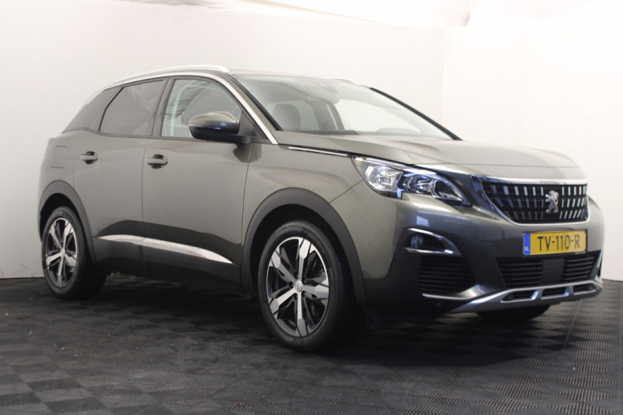 Peugeot 3008 1.2 PureTech Allure Pano