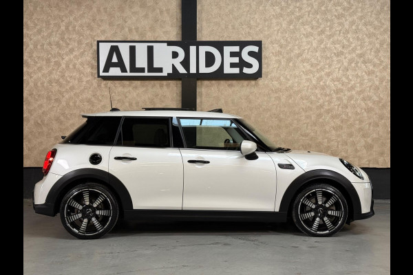 MINI Mini 2.0 Cooper S Essential | Pano | Keyless | HUD | Harman/Kardon | Sfeerverlichting | camera
