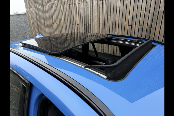 BMW X1 xDrive25e M-sport Automaat | Panoramadak | Leren bekleding | Stoelverwarming | LED verlichting | Climate & cruise control | Misa