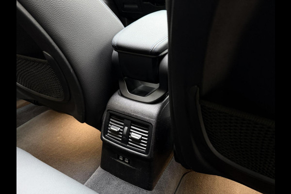 BMW X1 xDrive25e M-sport Automaat | Panoramadak | Leren bekleding | Stoelverwarming | LED verlichting | Climate & cruise control | Misa