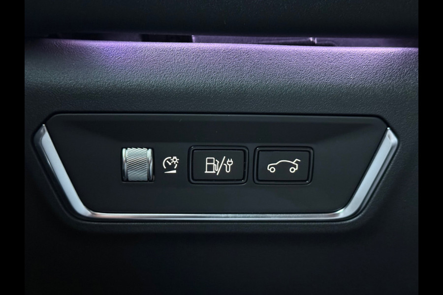 Lynk & Co 01 1.5 l Pano l Infinity Sound l ACC l Camera l IZGST l