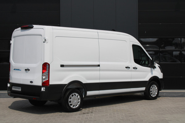 Ford E-Transit 350 L3H2 Trend 68 kWh Vol Elektrisch - 360 Camera - Pro Power Onboard - Dodehoek Assistent - Rijklaar