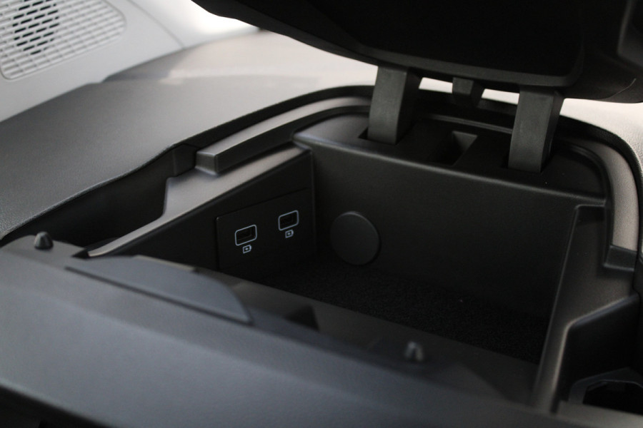 Renault Kangoo E-Tech Advance L2 44 kWh 123pk - Carplay - Stoelverwarming - PDC - Navi - Betimmering - LED - DAB - Cruise - Rijklaar