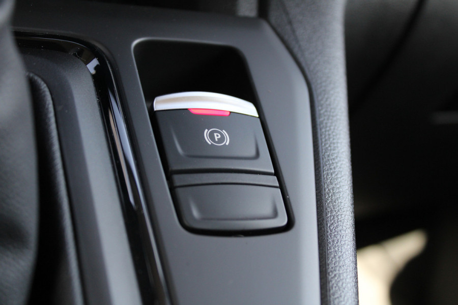 Renault Kangoo E-Tech Advance L2 44 kWh 123pk - Trekhaak - Stoelverwarming - PDC - Navi - Betimmering - LED - DAB - Cruise - Rijklaar