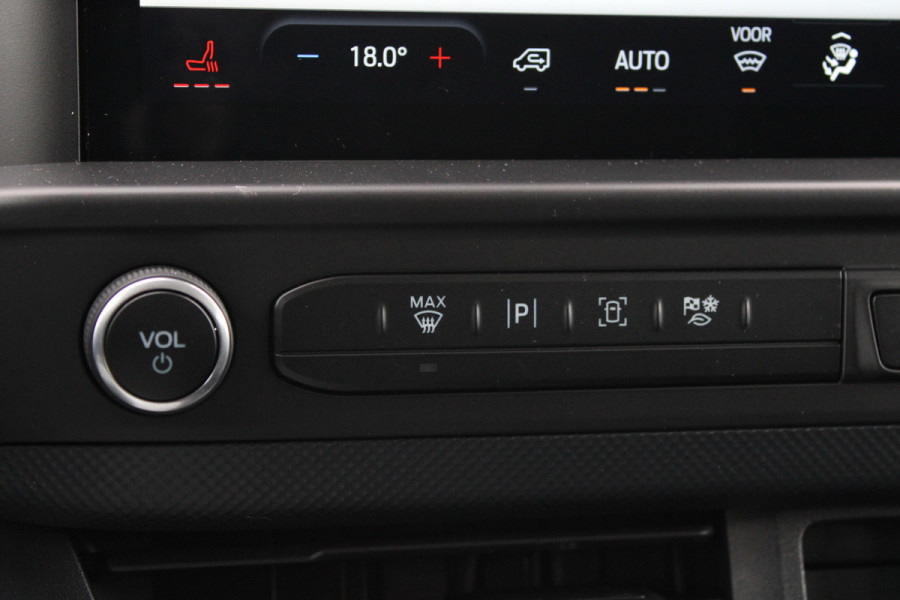 Ford Transit Custom 320 2.0 TDCI L2H1 Trend DC 136pk - 5 zits - Elek Trekhaak - LED - Stoelverwarming - Carplay/Android - Rijklaar