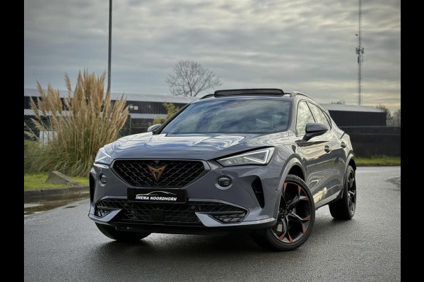 CUPRA Formentor 1.4 e-Hybrid VZ Performance Copper Style Panoramadak|Schaalstoelen|360° Camera|Stuurverw.|Keyless|