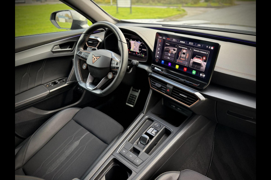 CUPRA Formentor 1.4 e-Hybrid VZ Performance Copper Style Panoramadak|Schaalstoelen|360° Camera|Stuurverw.|Keyless|