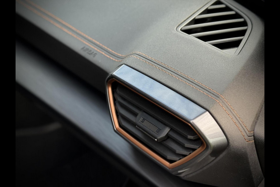 CUPRA Formentor 1.4 e-Hybrid VZ Performance Copper Style Panoramadak|Schaalstoelen|360° Camera|Stuurverw.|Keyless|