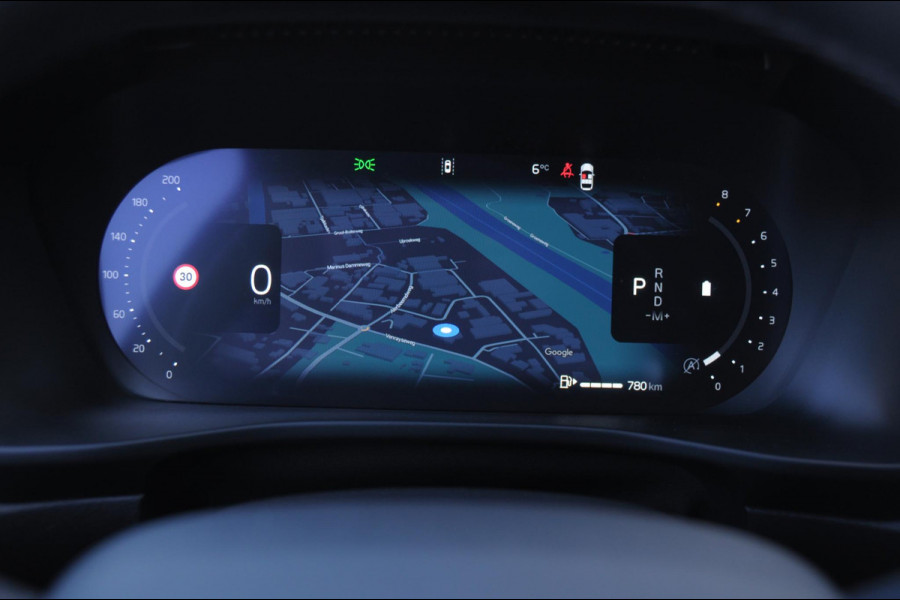 Volvo XC40 B4 211PK Automaat Plus Dark / Adaptive cruise control / Elektrische stoelen / Harman Kardon audio / Pilot assist / BLIS / Stoel en stuur verwarming / Elektrische achterklep / Parkeersensoren met camera / Google infotainment