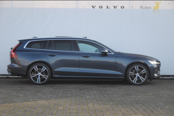 Volvo V60 T6 340PK Automaat Recharge AWD Inscription /  Bowers en Wilkins / Adaptieve cruise control/ Panoramadak/ 19” velgen/ BLIS/ Trekhaak/ Stoel en stuurwielverwarming/ Parkeersensoren met 360 Camera/ Elektrische stoelen met geheugen/ Apple carplay/ Keyless entry/ Head up display