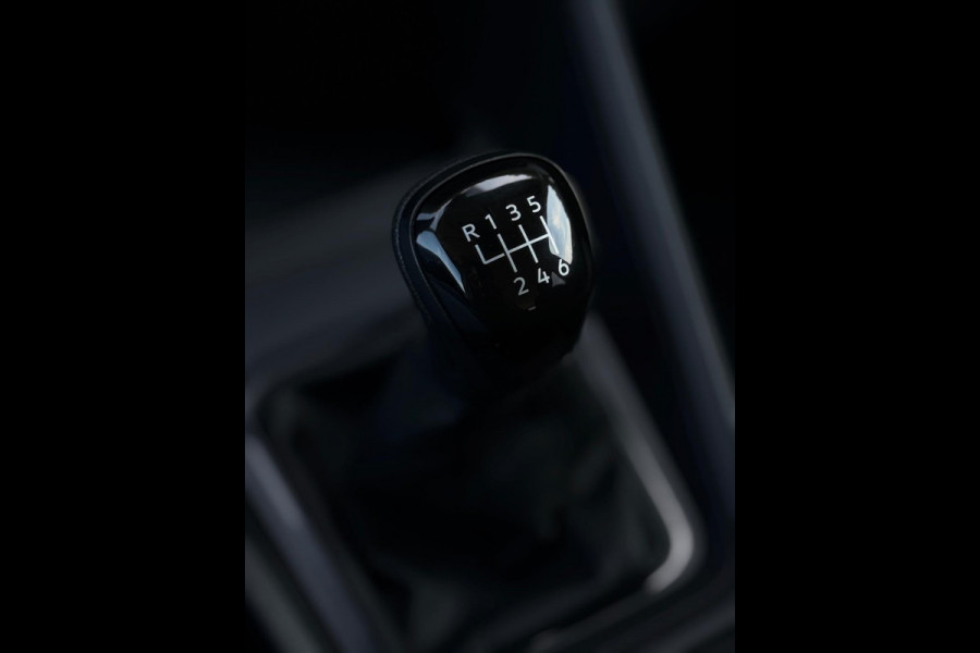 Volkswagen Caddy 1.5 TSI 5p CarPlay Trekhaak