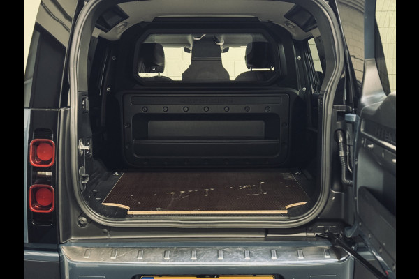 Land Rover Defender 110 3.0 D300 S HardTop Commercial | Trekhaak | Luchtvering | 360 camera