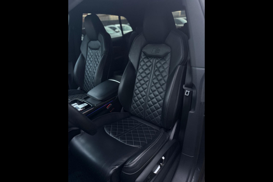 Audi Q8 60 TFSI e Quattro Competition ABT Pakket Carbon