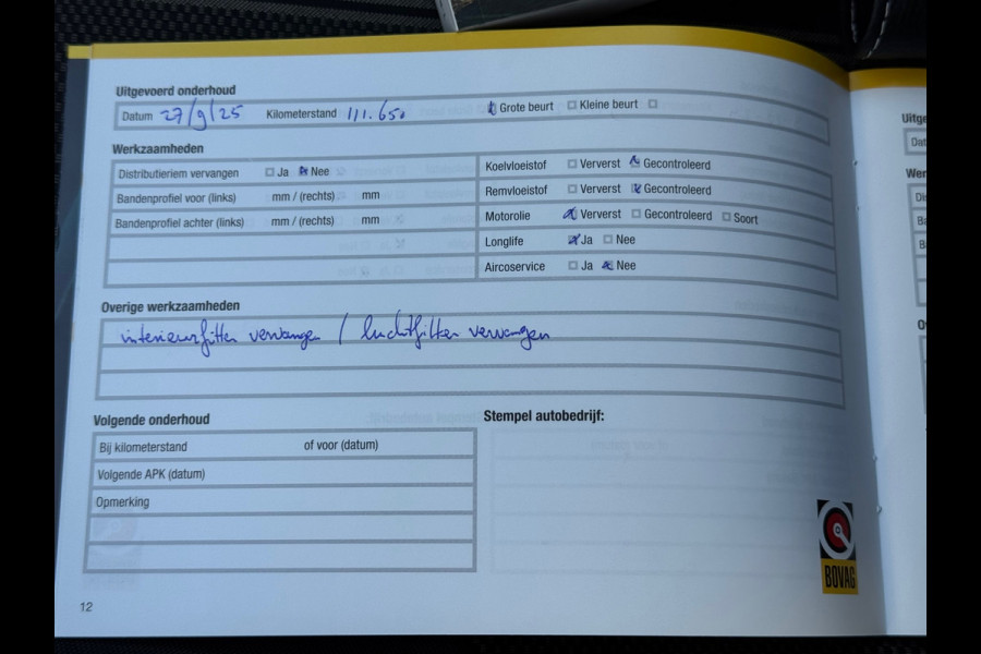 Volkswagen T-Roc 1.0 TSI Style * Navigatie * Stuurverwarming * Trekhaak * Full Led *