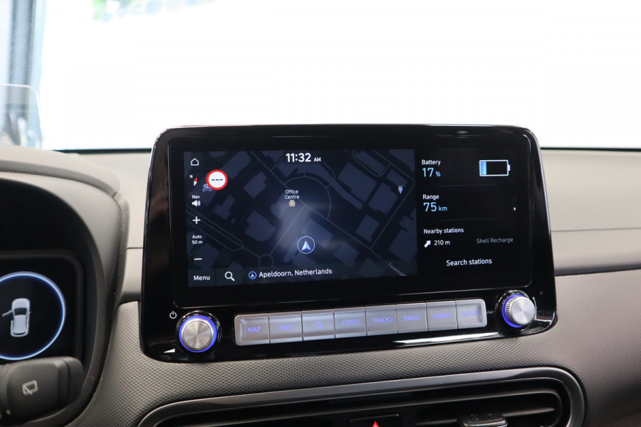 Hyundai Kona EV Fashion 64 kWh ACC Climate PDC Keyless LED 24 maanden garantie mogelijk (*vraag naar de voorwaarden)