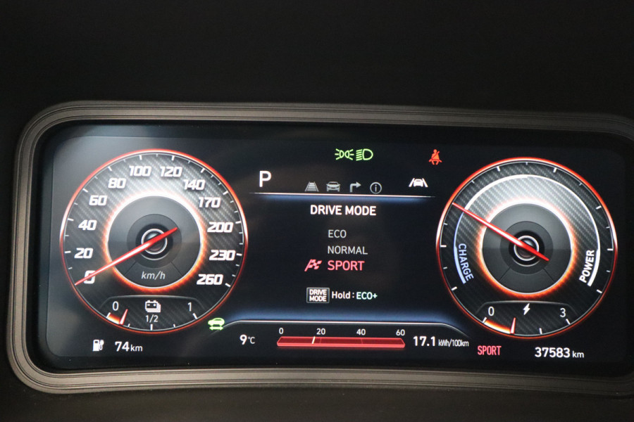 Hyundai Kona EV Fashion 64 kWh ACC Climate PDC Keyless LED 24 maanden garantie mogelijk (*vraag naar de voorwaarden)