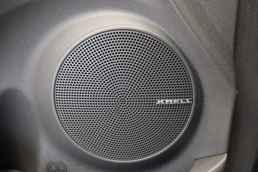 Hyundai Kona EV Fashion 64 kWh ACC Climate PDC Keyless LED 24 maanden garantie mogelijk (*vraag naar de voorwaarden)