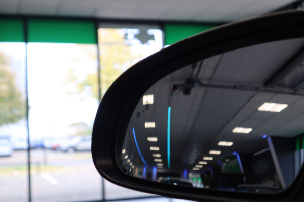 Hyundai Kona EV Fashion 64 kWh ACC Climate PDC Keyless LED 24 maanden garantie mogelijk (*vraag naar de voorwaarden)