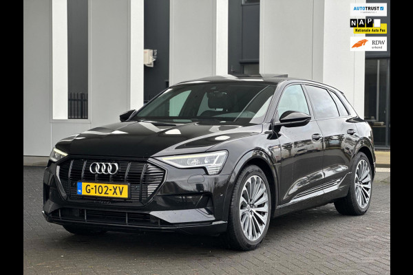 Audi e-tron E-tron 55 quattro advanced 95 kWh S-LINE, panoramadak,21 inch, 2 e eigenaar, nl auto met nationale auto pas