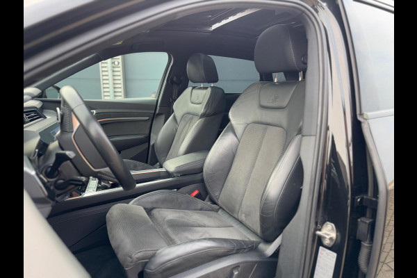 Audi e-tron E-tron 55 quattro advanced 95 kWh S-LINE, panoramadak,21 inch, 2 e eigenaar, nl auto met nationale auto pas