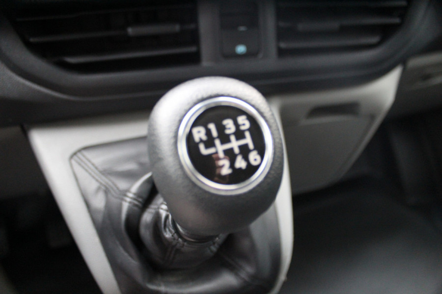 Ford Transit Custom 320 2.0 136 pk TDCI L1H1 Trend Fab.Gar. tot 10-2028 Adaptive Cruise Control, Navigatie, Camera, PDC V+A