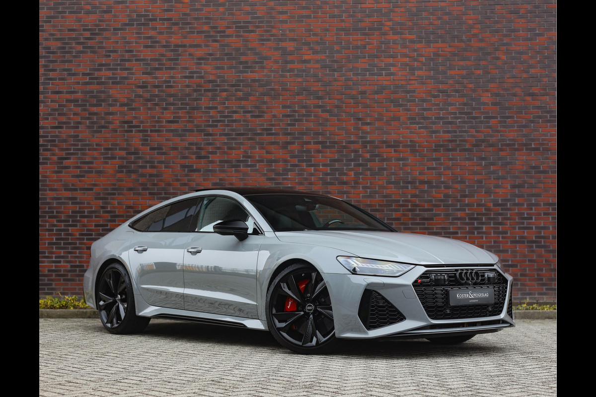 Audi RS7 4.0 TFSI Quattro | Dynamic Plus - Matrix - Rood Design pakket