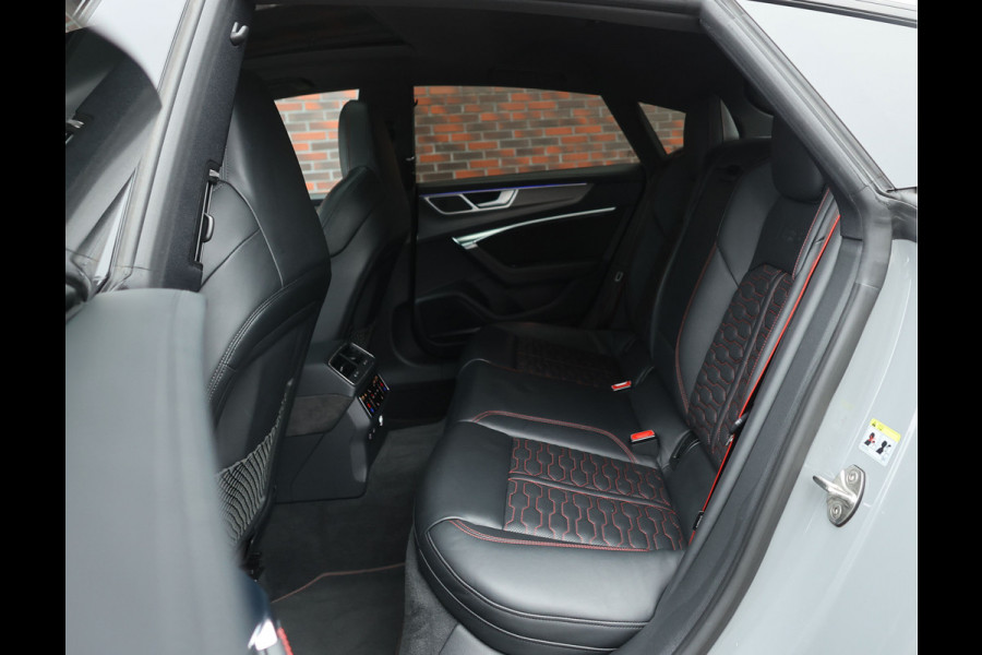 Audi RS7 4.0 TFSI Quattro | Dynamic Plus - Matrix - Rood Design pakket