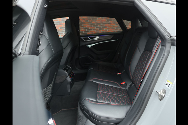 Audi RS7 4.0 TFSI Quattro | Dynamic Plus - Matrix - Rood Design pakket