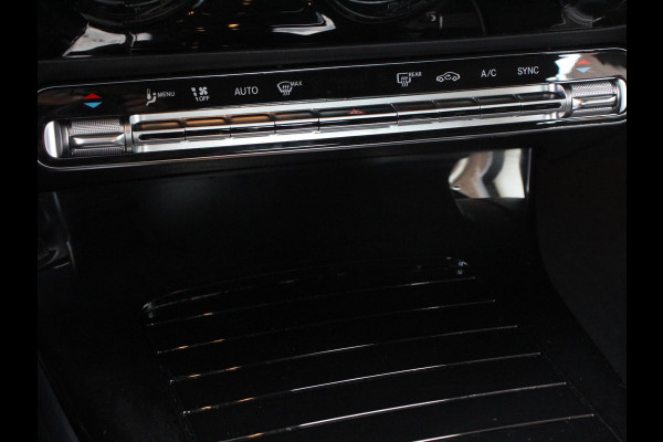 Mercedes-Benz A-Klasse 200 163pk DCT Progressive | DEMO ! | Navigatie Parkeersensoren Camera Cruise Control Stoelverwarming Ledverlichting Climate Control