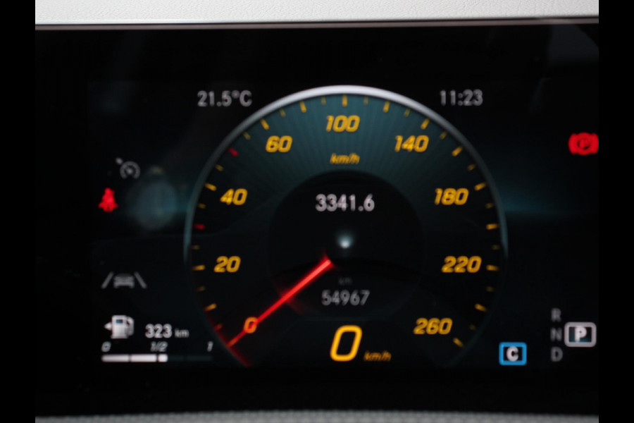 Mercedes-Benz A-Klasse 200 163pk DCT Progressive | DEMO ! | Navigatie Parkeersensoren Camera Cruise Control Stoelverwarming Ledverlichting Climate Control