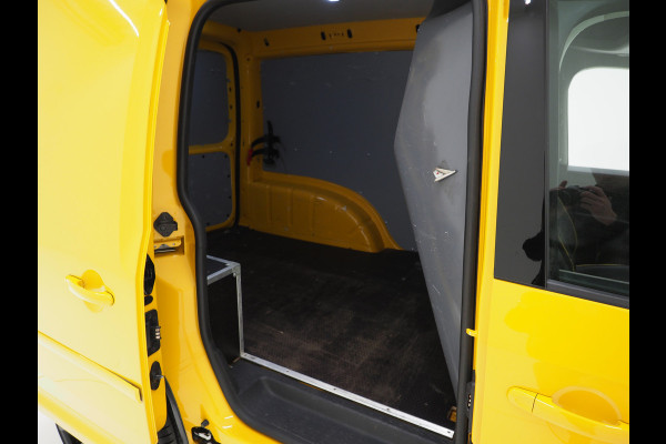 Volkswagen Caddy 2.0 TDI R-Line | Leder | Carplay | Cruise | Airco