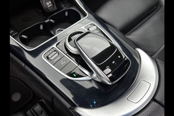 Mercedes-Benz C-Klasse Estate 250 AMG Edition(Goed onderH, Panorama Dak, Carplay, Trekhaak, Navi, PDC V+A,Etc)