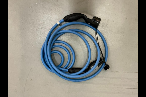 BMW 5 Serie 530e M Sport / Schuifdak / BTW / 20" LM / CarPlay