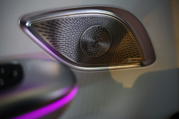 Mercedes-Benz EQE AVM SUV 350+ AMG Line 91 kWh PANO BURMESTER NAVI MODI STOELVW '24