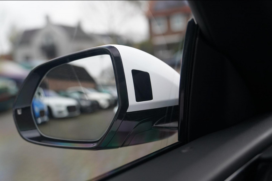 Audi Q8 55 TFSI quattro Pro Line Plus | Stoelverkoeling | Stuurverwarming | Luchtvering | Panorama | Adaptieve Cruise |