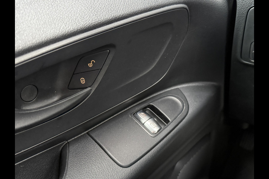 Mercedes-Benz Vito 114 CDI Lang | 3-persoons | PDC V+A | Apple Carplay | Navigatie