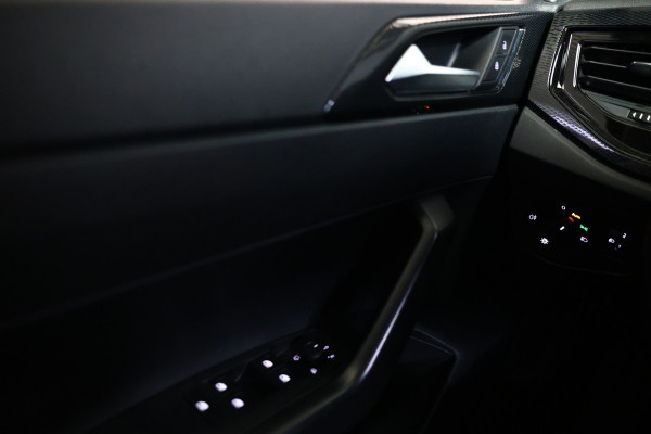 Volkswagen Polo 1.0 TSI Life VIRTUAL CARPLAY DAB STOELVW PDC '22