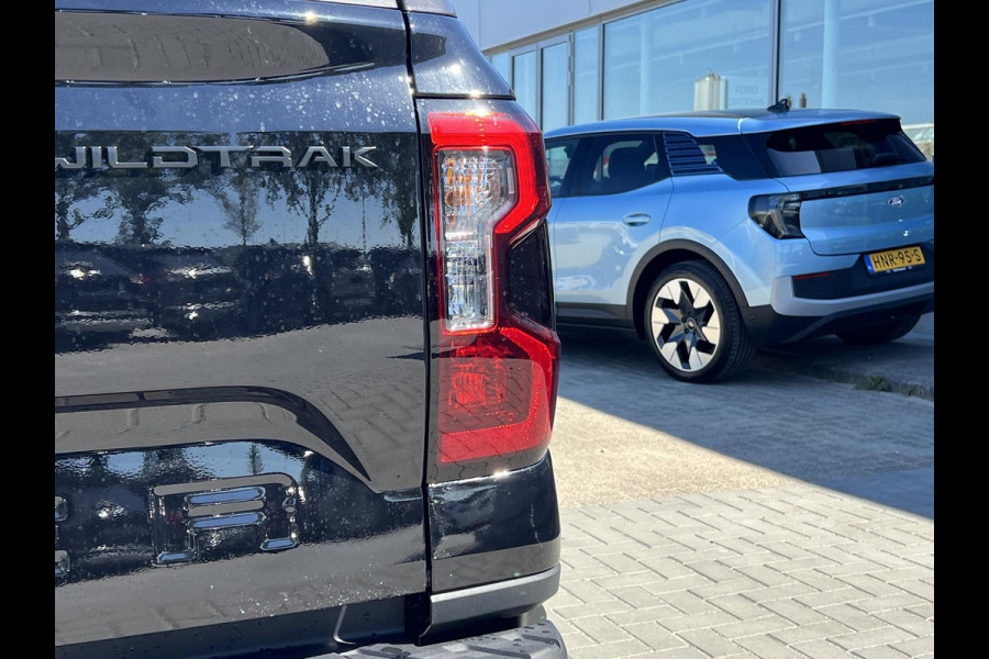 Ford Ranger 2.3 PHEV Wildtrak Double Cab | SCI | 281pk | 0,99% Renteactie |  5 persoons! | Technology Pack Plus Trailer | Cargo Area Pack | Power Rollertop | Prijs excl. BTW incl. BPM | laadkabel mode 3 16A