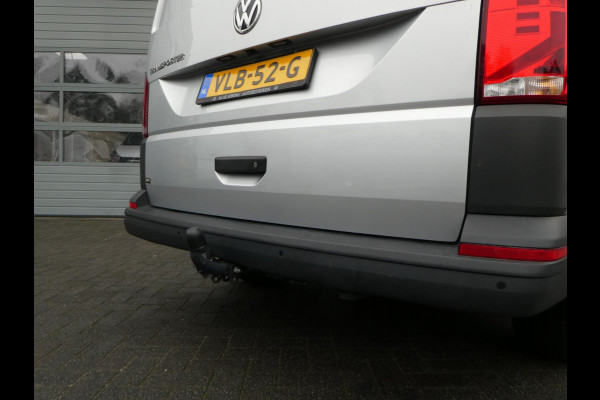 Volkswagen Transporter 2.0tdi L2, 110pk, Airco, Apple Carplay, Camera, PDC, Trekhaak.