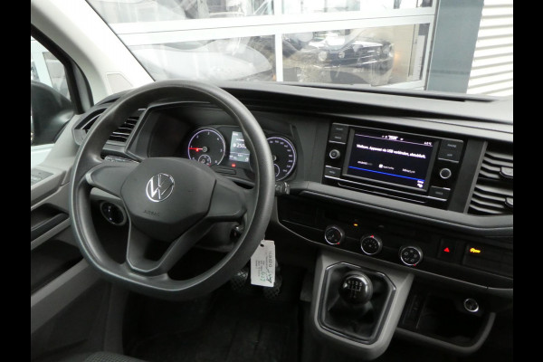 Volkswagen Transporter 2.0tdi L2, 110pk, Airco, Apple Carplay, Camera, PDC, Trekhaak.
