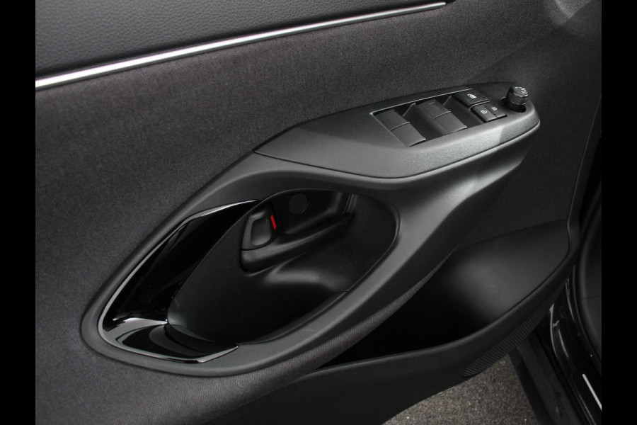 Toyota Yaris Cross 1.5 Hybrid 115 pk Automaat Style Comfort | Navigatie | Apple carplay/Android Auto | Camera | Dab | Full Led | Parkeer sensoren | Climate Control | Lichtmetalen velgen