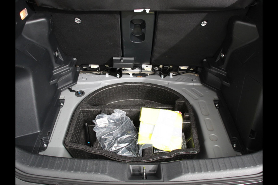 Toyota Yaris Cross 1.5 Hybrid 115 pk Automaat Style Comfort | Navigatie | Apple carplay/Android Auto | Camera | Dab | Full Led | Parkeer sensoren | Climate Control | Lichtmetalen velgen