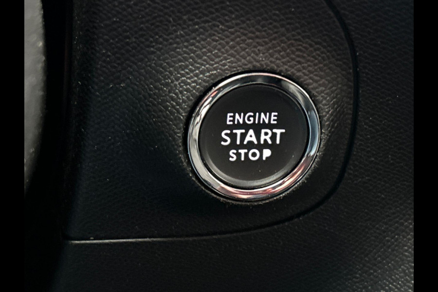 Opel Mokka-e Ultimate 50-kWh 11kw bl. Trekhaak Carplay Camera Adaptieve Cruise Control Stuur/Stoel Verwarming