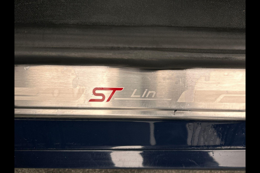 Ford Fiesta 1.0 EcoBoost ST-Line Line Assist Cruise Carplay 17 Inch Lichtmetaal