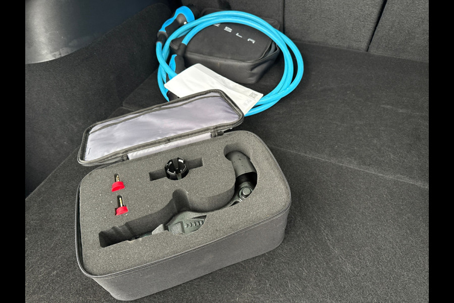 Tesla Model Y Long Range AWD 75 kWh FSD Dual Motor Autopilot