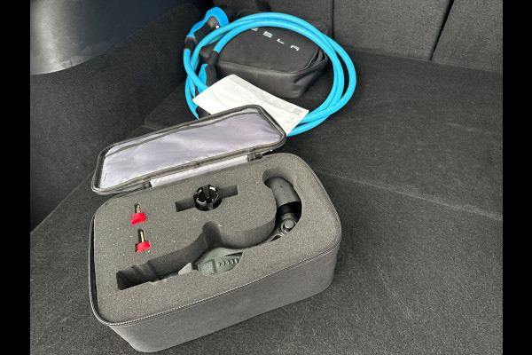 Tesla Model Y Long Range AWD 75 kWh FSD Dual Motor Autopilot