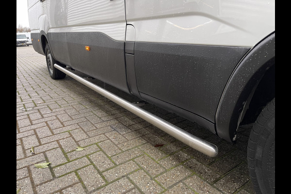 Iveco Daily 35S14V 2.3 410 L4H2 automaat / dubbel cabine 7 persoons / vaste prijs rijklaar € 29.950 ex btw / lease €/ cruise en climate control / trekhaak 3500 kg / euro 6 / bpm vrij